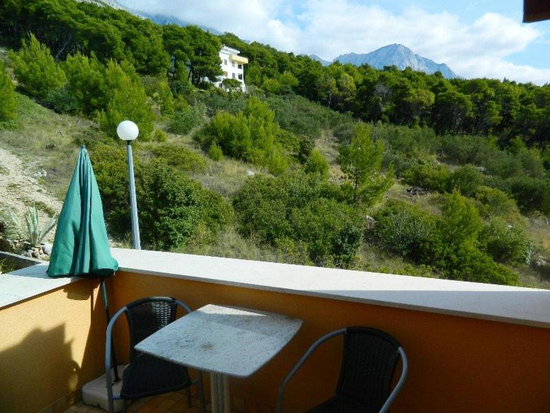 Hacienda Valmare Appartement Brela Buitenkant foto