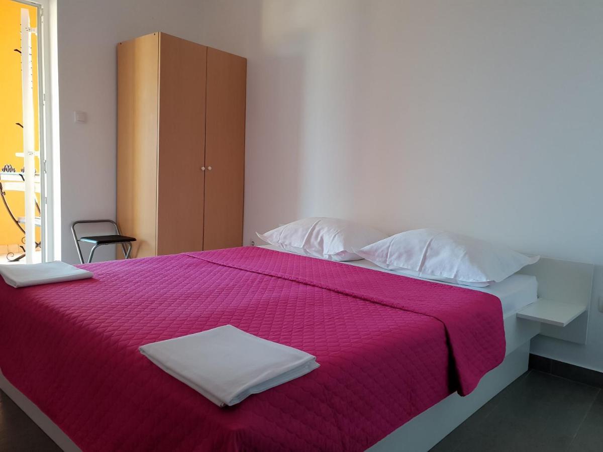 Hacienda Valmare Appartement Brela Buitenkant foto