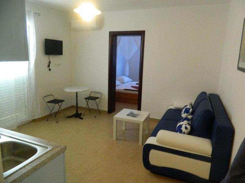 Hacienda Valmare Appartement Brela Buitenkant foto