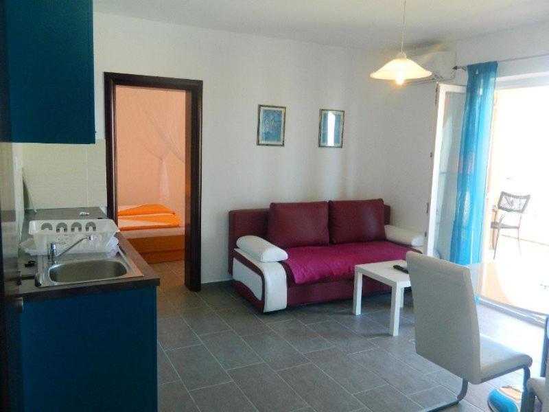 Hacienda Valmare Appartement Brela Buitenkant foto