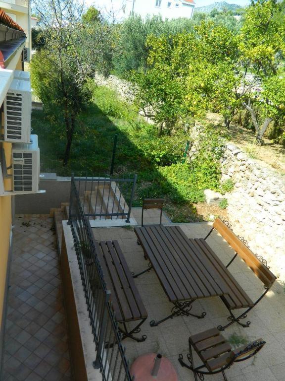 Hacienda Valmare Appartement Brela Buitenkant foto